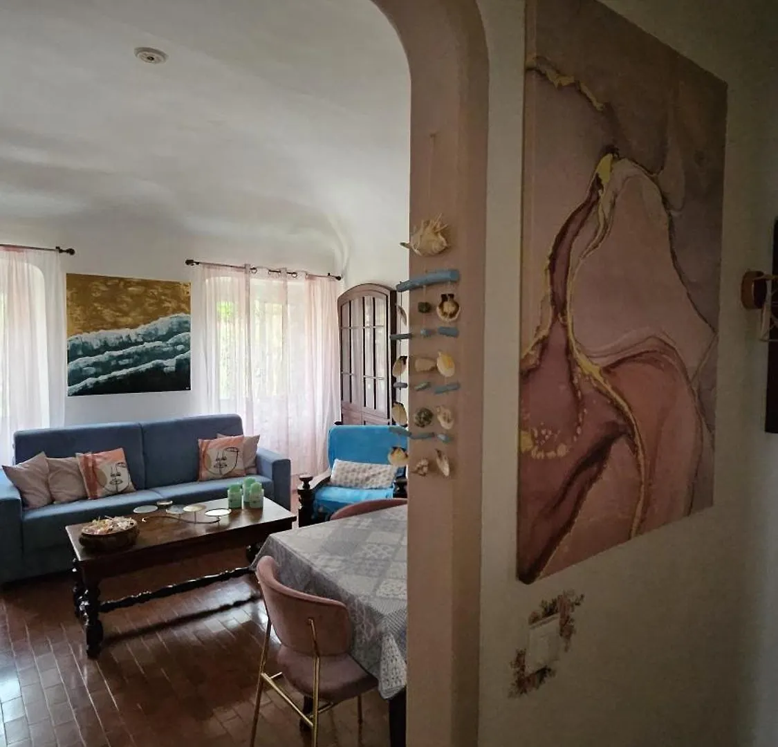 La Terrazza Di Ameglia Alta Apartment
